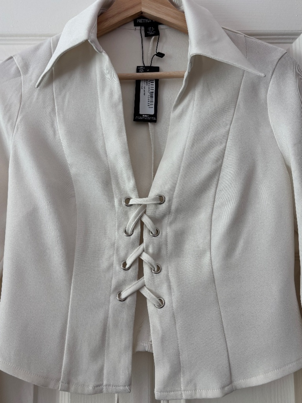 PrettyLittleThing Lace Up Corset Top - Off White Size 4 - Picture 4 of 8
